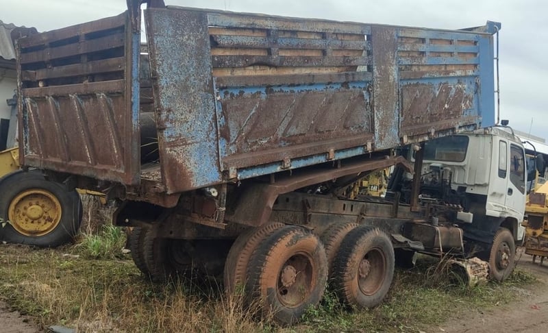 ขายรถ10ล้อดั้มตามสภาพ ISUZU 270ปี49 เน้นโทร 099-4982892 ขายรถ10ล้อดั้มตามสภาพ ISUZU 270ปี49 เน้นโทร 099-4982892