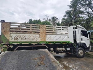 ขายรถ22ล้อดั้ม ISUZU 360แรงม้าหางSMM เน้นโทร 099-4982892 ขายรถ22ล้อดั้ม ISUZU 360แรงม้าหางSMM เน้นโทร 099-4982892