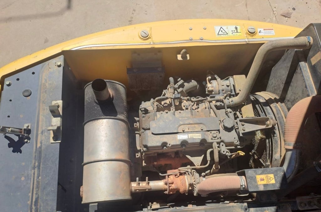 ขายรถแบคโฮ SH 130-6 4,500ชั่วโมง สวยๆเน้นโทร 099-4982892