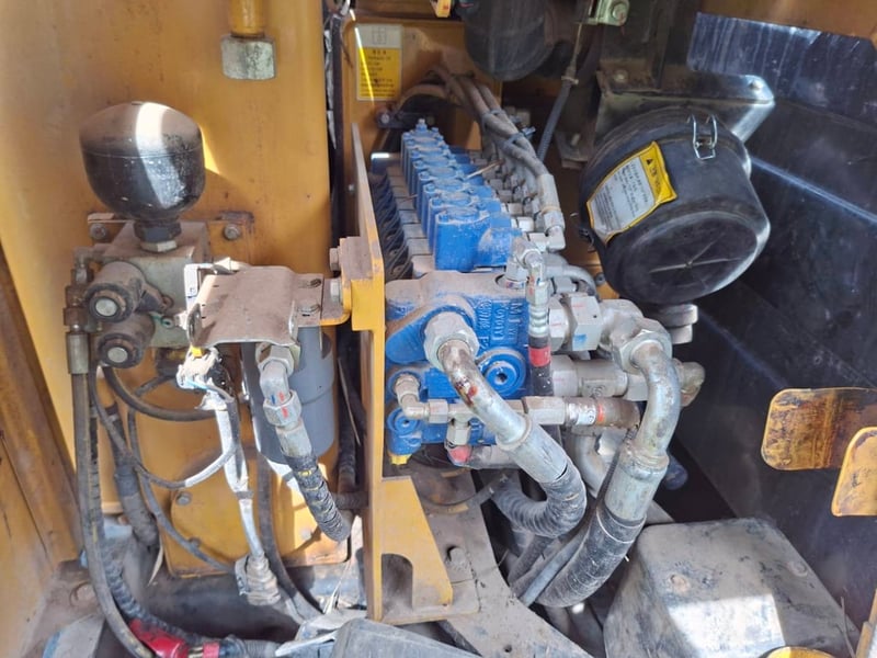 ขายรถแบคโฮ SY55C ทำงาน 2,600ชั่วโมง สวยๆเน้นโทร 099-4982892