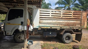 ขายรถ6ล้อดั้ม ISUZU 190 ปี56 สวยเดิม เน้นโทร 099-4982892 ขายรถ6ล้อดั้ม ISUZU 190 ปี56 สวยเดิม เน้นโทร 099-4982892