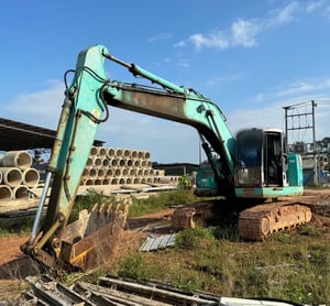 ขายรถแบคโฮ PC228US-3EO เดิมๆเล่มทะเบียน เน้นโทร 099-4982892