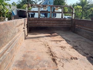 ขายรถ6ล้อดั้มติดเครน2ตันครึ่ง NPR 130แรงม้า เน้นโทร 099-4982892