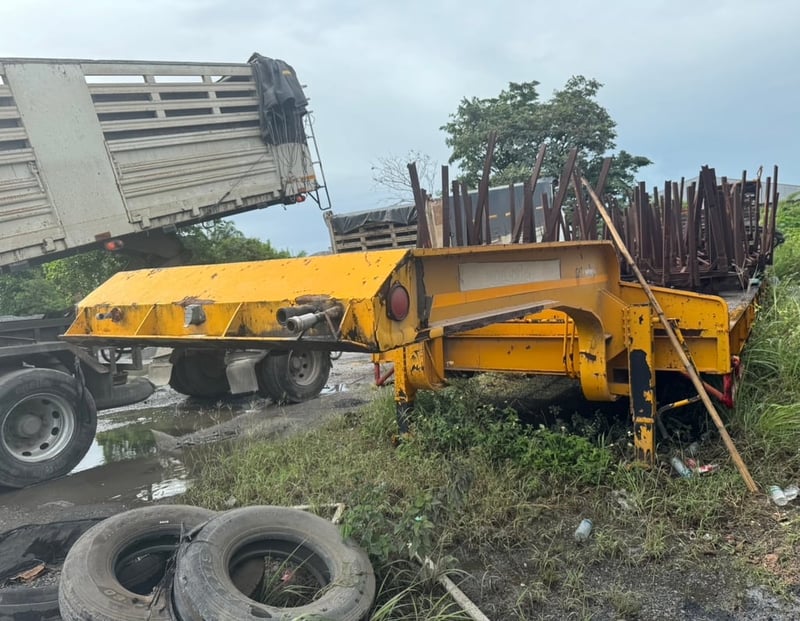 ขายหางโลว์เบด3เพลา SEMI พร้อมใช้ เน้นโทร 099-4982892