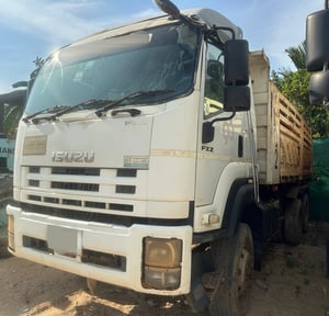 ขายรถ22ล้อดั้ม ISUZU 360 หางSMM ตามสภาพ เน้นโทร 099-4982892