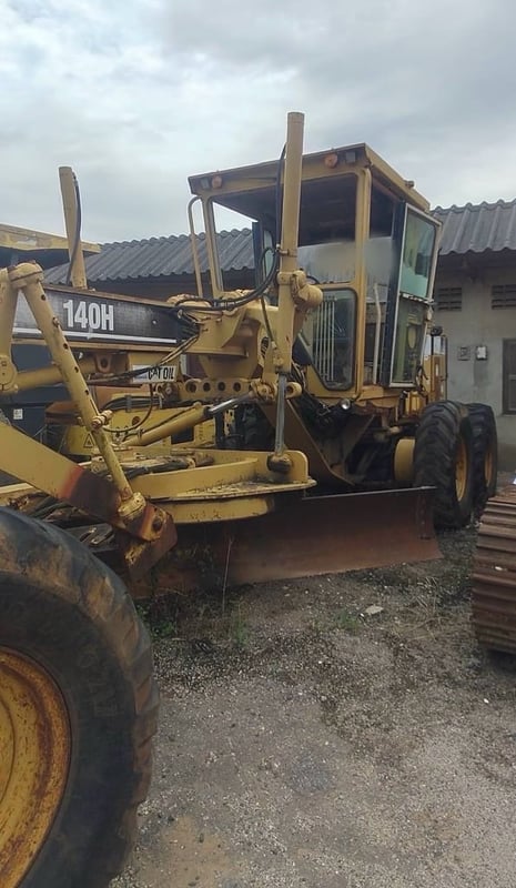 ขายรถเกรด 140HJXZH เล่ม พร้อมใช้ เน้นโทร 099-4982892