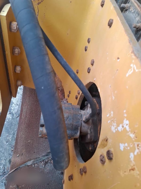 ขายรถบดสั้นสะเทือน2เพลา XG6121 เดิมๆเน้นโทร 099-4982892