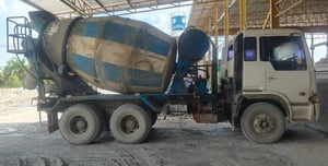 ขายรถ10ล้อโม่ปูน HINO 260แรงม้า พร้อมใช้ เน้นโทร 099-4982892