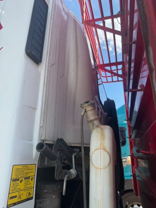 ขายรถ22ล้อดั้ม ISUZU 360กับหางPJN ปี61เดิมๆเน้นโทร 099-4982892