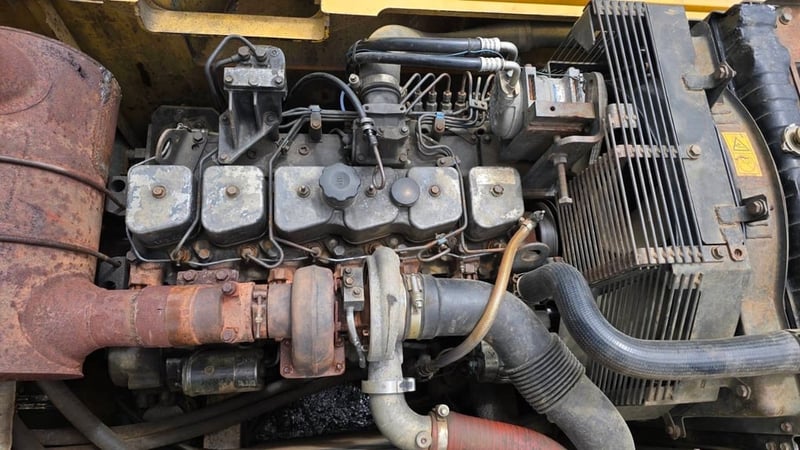 ขายรถแบคโฮ PC200-7 19,000ชั่งวโมง เดิมๆเน้นโทร 099-4982892