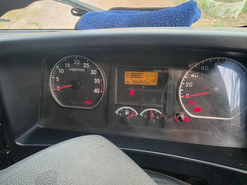 ขายรถ6ล้อดั้ม ISUZU 190แรงม้าปี64 สวยๆเน้นโทร 099-4982892