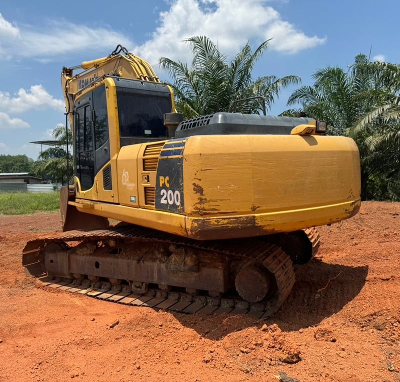 ขายรถแบคโฮ PC200-8MO ทำงาน 14,000ชั่วโมง เล่มเน้นโทร 099-4982892