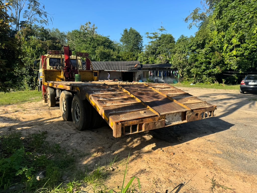 ขายรถ12ล้อท้ายลาดติดเครน HINO 260แรงม้า พร้อมใช้เน้นโทร 099-4982892 ขายรถ12ล้อท้ายลาดติดเครน HINO 260แรงม้า พร้อมใช้เน้นโทร 099-4982892