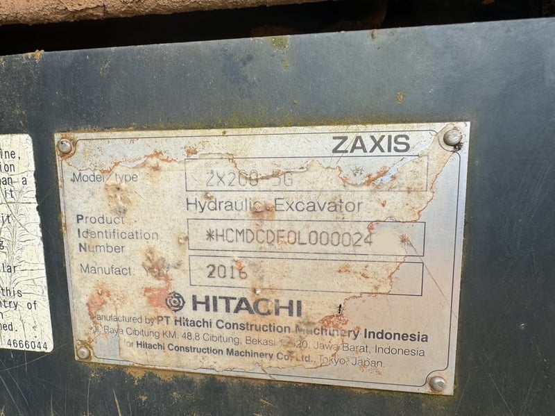 ขายรถแบคโฮ ZX200-5G 9,000ชั่วโมง เล่ม เน้นโทร 099-4982892