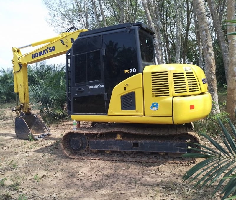 ขายรถแบคโฮ PC70-8 ทำงาน 12,000ชั่วโมง เล่ม เน้นโทร 099-4982892