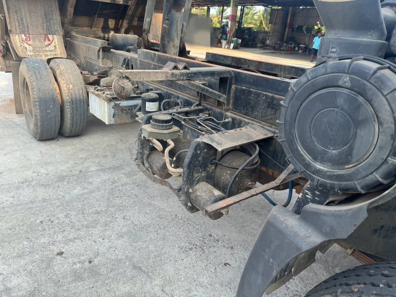 ขายรถ6ล้อดั้ม HINO 165ปี49 เดิมๆวิ่งน้อย เน้นโทร 099-4982892