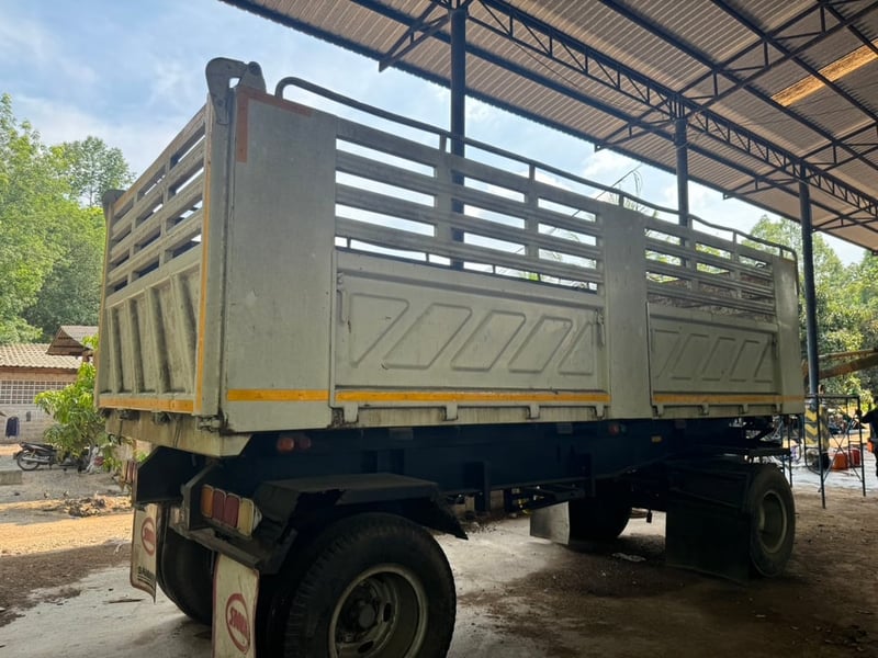 ขายรถ18ล้อดั้ม ISUZU 270ปี51 หางปี56 เดิมๆเน้นโทร 099-4982892 ขายรถ18ล้อดั้ม ISUZU 270ปี51 หางปี56 เดิมๆเน้นโทร 099-4982892