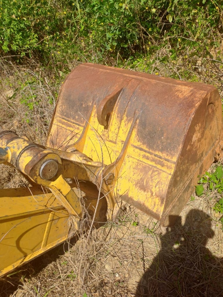 ขายรถแบคโฮ SH130-6 ใช้งาน 4,500ชั่วโมง สวยๆเน้นโทร 099-4982892 ขายรถแบคโฮ SH130-6 ใช้งาน 4,500ชั่วโมง สวยๆเน้นโทร 099-4982892