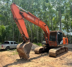 ขายรถแบคโฮ ZX200-5G 15,000ชั่วโมง เดิมๆเน้นโทร 099-4982892