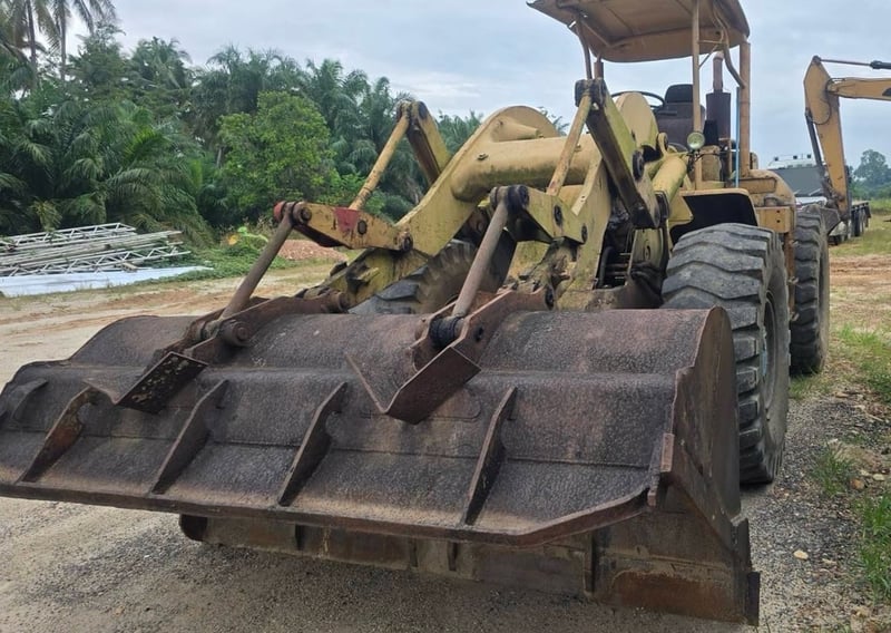 ขายรถรถตักล้อยาง CAT 950 เดิมๆพร้อมใช้ เน้นโทร 099-4982892