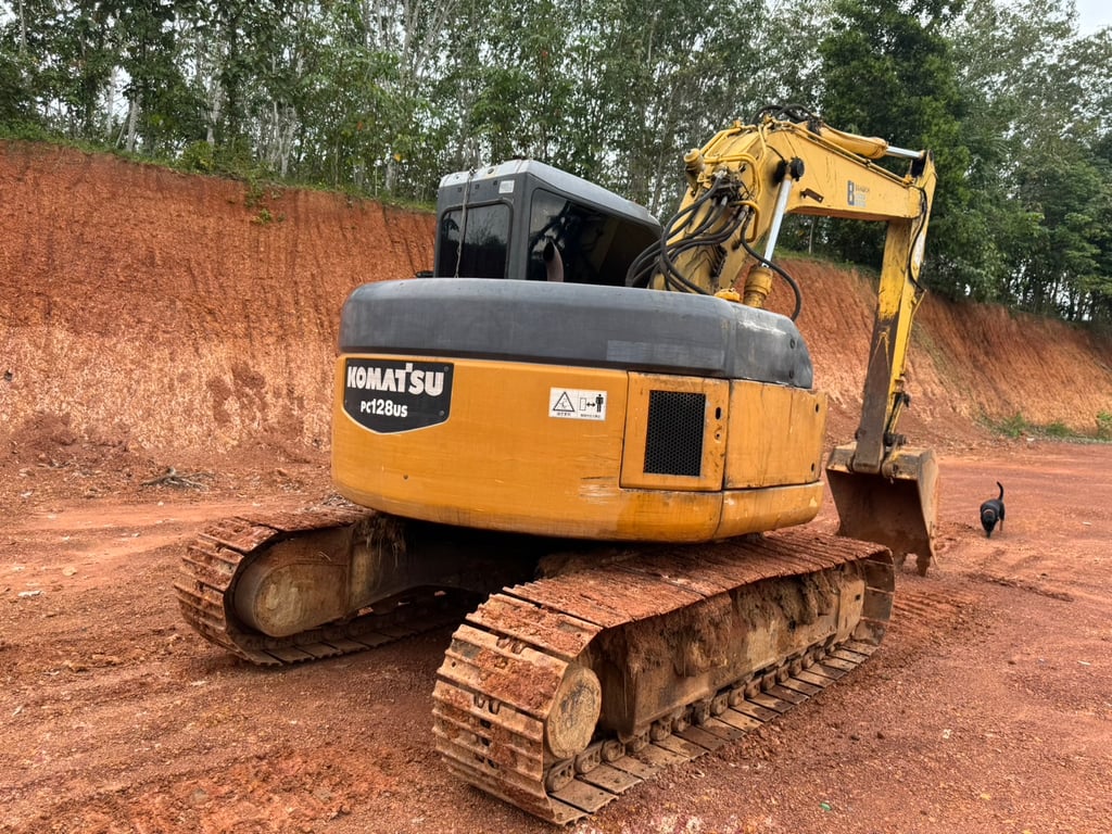 ขายแบคโฮ PC128US-2E1 พร้อมใช้งาน เน้นโทร 099-4982892 ขายแบคโฮ PC128US-2E1 พร้อมใช้งาน เน้นโทร 099-4982892