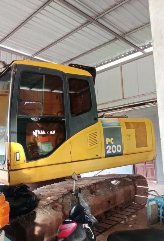 ขายรถแบคโฮ PC200-7 ทำงาน 11,000ชั่วโมง เดิมๆเน้นโทร 099-4982892
