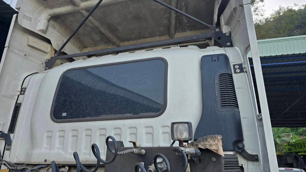 ขายรถ10ล้อหัวลาก ISUZU 345 แรงม้าปี62 วิ่ง 47,000กิโล เน้นโทร 099-4982892