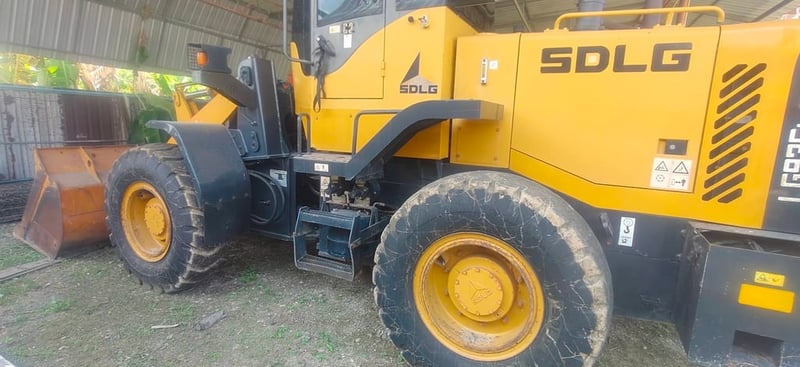 ขายรถตักล้อยาง SDLG LG936L เครื่อง 105แรงม้า 4,500ชั่วโมง เน้นโทร 099-4982892