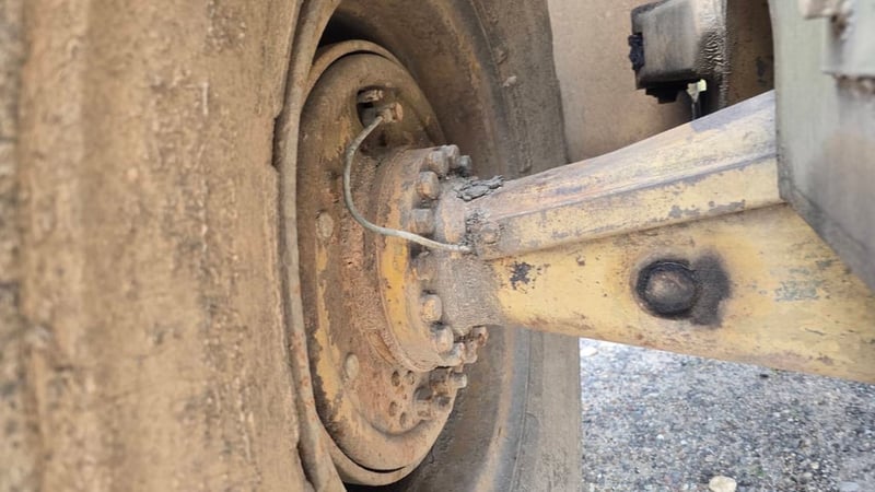 ขายรถตักล้อยาง CAT 950 เดิมๆ พร้อมใช้ เน้นโทร 099-4982892