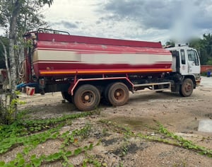 ขายรถ10ล้อน้ำเพลาเดียว HINO 195 แรงม้า เน้นโทร 099-4982892 ขายรถ10ล้อน้ำเพลาเดียว HINO 195 แรงม้า เน้นโทร 099-4982892