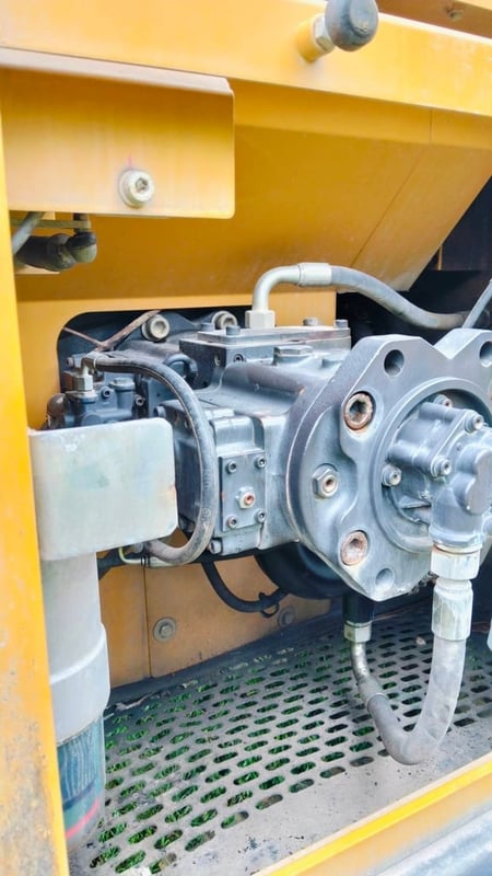 ขายรถแบคโฮ SY205C 6,100ชั่วโมง สวยๆเน้นโทร 099-4982892