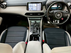 MG HS 1.5 X ปี 2025 หลังคา Sunroof #ไมล์แท้1x,xxx กม.