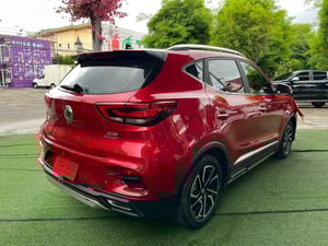 MG ZS 1.5 V Sunroof ปี 2024 ไมล์แท้ 16,xxx กม. MG ZS 1.5 V Sunroof ปี 2024 ไมล์แท้ 16,xxx กม.
