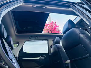 MG ZS 1.5 X Sunroof ปี 2025 ไมล์แท้ 10,xxx กม.