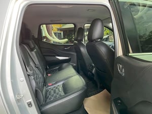 Nissan Navara 2.3 4ประตู VL 4x4 AT ปี 2021