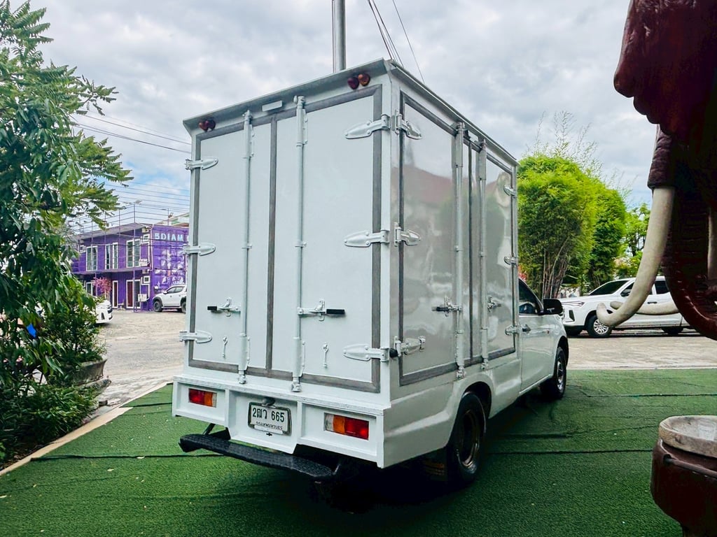 Isuzu D-Max 1.9 ตอนเดียว ปี 2019 ติดตั้งตู้แห้ง Isuzu D-Max 1.9 ตอนเดียว ปี 2019 ติดตั้งตู้แห้ง