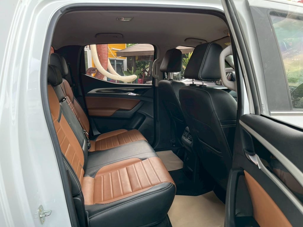 MG Extender 4 ประตู 2.0 GRAND X ปี 2022 #เกียร์AUTO #ไมล์แท้ 2x,xxx กม.