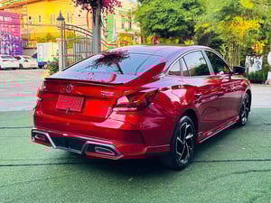 MG 5 1.5 X ปี 2025 หลังคา Sunroof ระบบ i-Smart