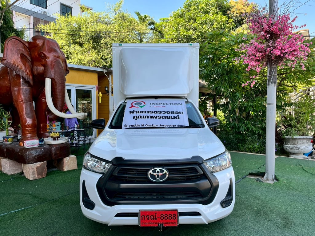 Toyota Revo ตอนเดียว 2.4 Entry ปี 2022 ติดตั้งตู้แห้ง สูง 1.8 เมตร 