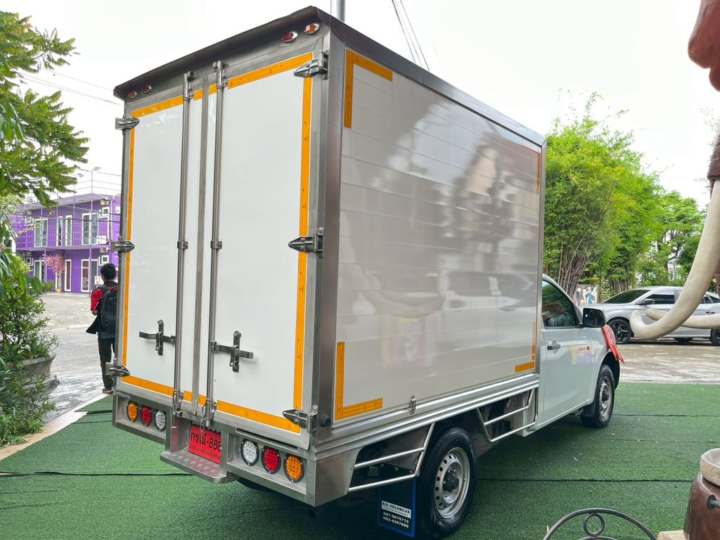 Isuzu D-Max 1.9 ตอนเดียว ปี 2020 #ตู้แห้งสูงใน 180 ซม. Isuzu D-Max 1.9 ตอนเดียว ปี 2020 #ตู้แห้งสูงใน 180 ซม.