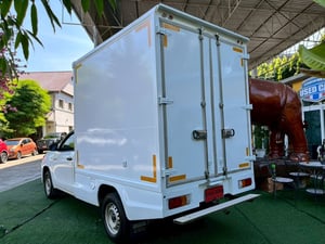 Toyota Revo ตอนเดียว 2.4 Entry ปี 2022 ติดตั้งตู้แห้ง สูง 1.8 เมตร 