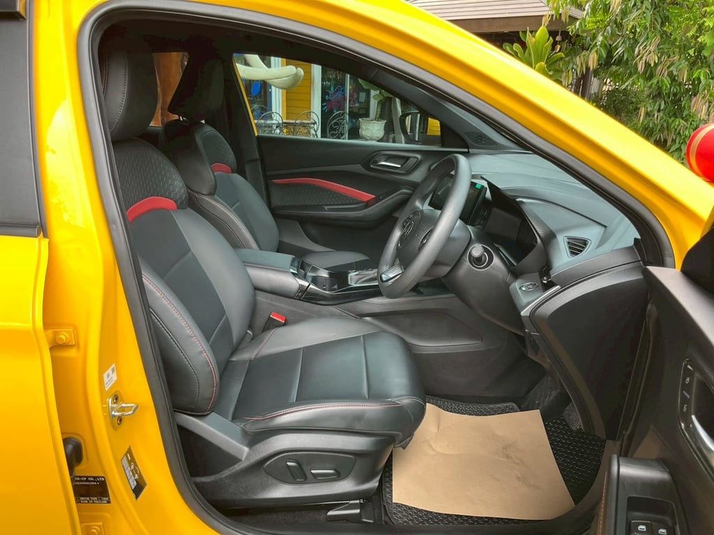MG 5 1.5 D+ Sunroof ปี 2024 #ไมล์แท้ 2x,xxx กม. MG 5 1.5 D+ Sunroof ปี 2024 #ไมล์แท้ 2x,xxx กม.