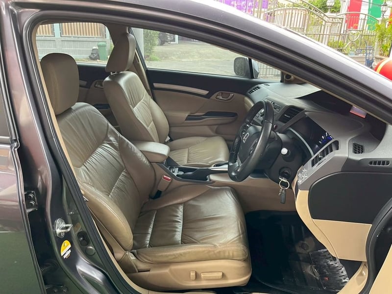 Honda Civic 1.8 E i-VTEC ปี 2013 Honda Civic 1.8 E i-VTEC ปี 2013