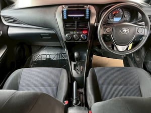 TOYOTA YARIS Hatchback 1.2 Entry ปี 2022 (ติดแก๊ส LPG)