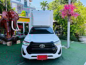 Toyota Revo ตอนเดียว 2.4 Entry ปี 2021 ติดตั้งตู้แห้ง พร้อมบรรทุก