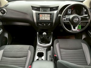 Nissan Navara King Cab SL 2.5 Turbo 6MT ปี 2023 Nissan Navara King Cab SL 2.5 Turbo 6MT ปี 2023