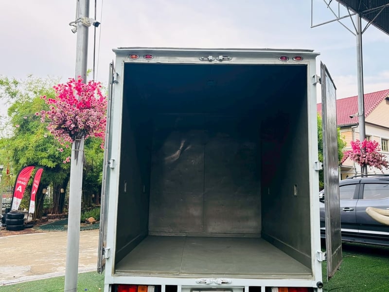 Isuzu D-Max 1.9 ตอนเดียว MT ปี 2020 #พร้อมตู้ทึบแห้ง