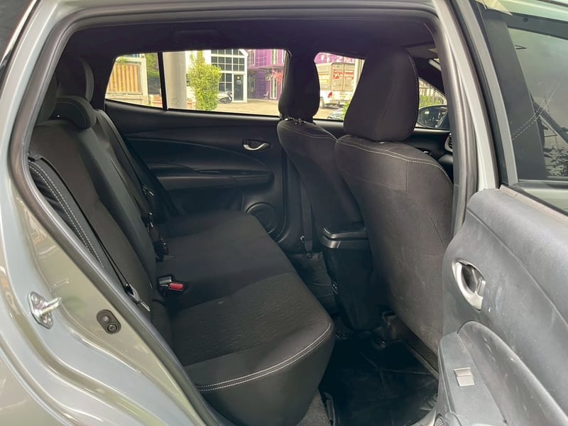 Toyota Yaris 1.2 Sport CVT ปี 2024 วิ่งน้อย 4,xxx กม.