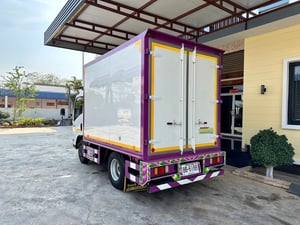 ISUZU NMR รถบรรทุก 6ล้อ ตู้แห้ง ปี67 ตู้ยาว 3 เมตร 