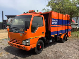 ISUZU NKR 130 แรง ปี 50 ISUZU NKR 130 แรง ปี 50